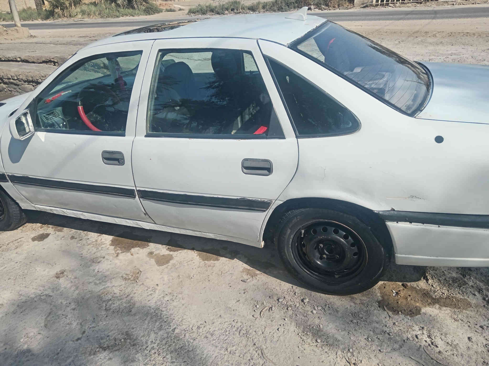 سلام عليكم 
للبيع اوبل فكترا رقم نجف سنويه ل 26 تنفذ 
سياره نضيفه مكينه وكير نضيفات فول فتحه راعيها يريد مداور تجي وتشوف بعينك وتاخذ بيها تراي تفحص باليعجبك 
المكان/ ديوانيه-ناحيه الصلاحيه /
السعر 19 وبيها مجال 
للاستفسار الاتصال على الرقم 
***********
