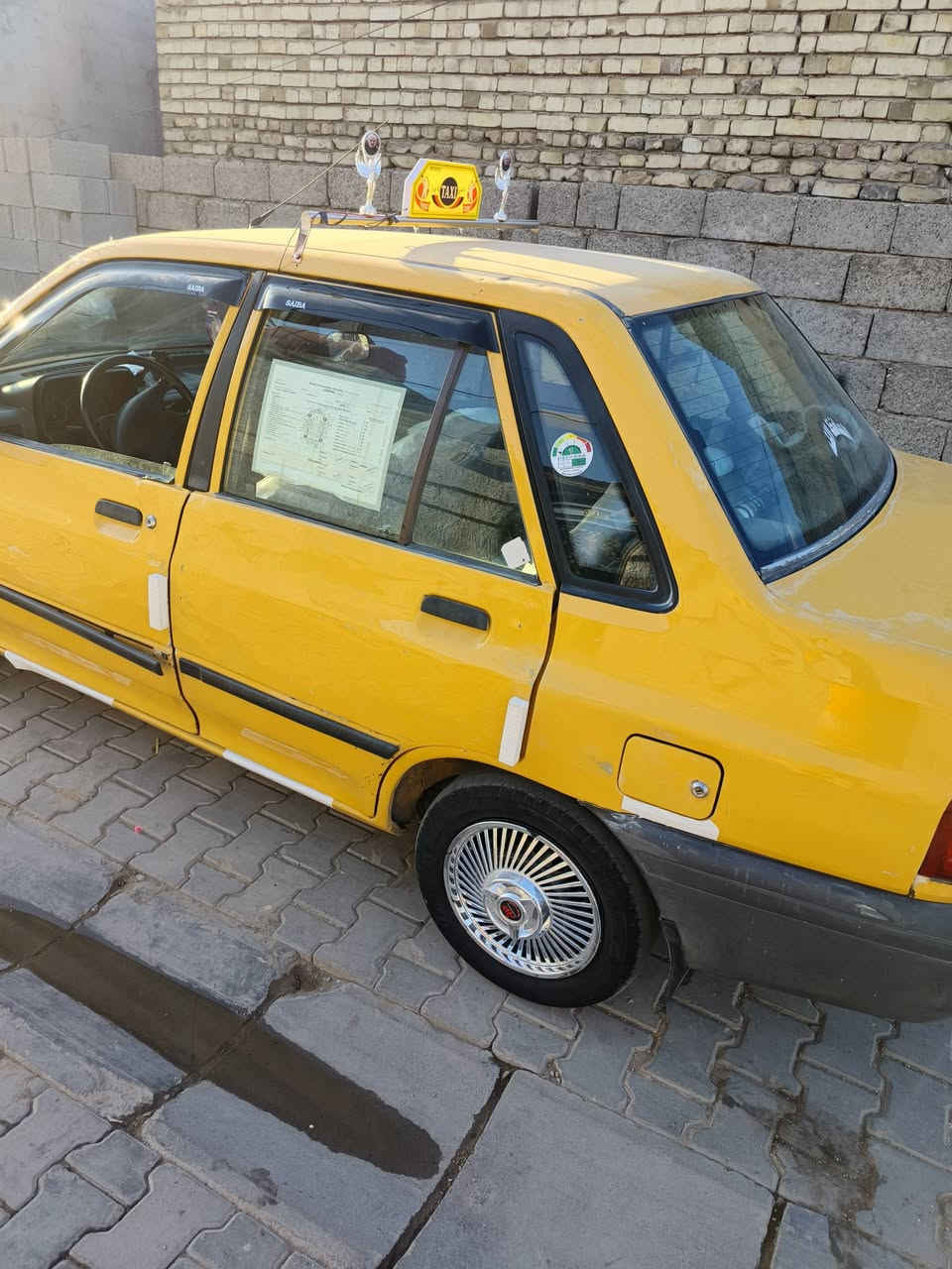 من رخصته الدمن سلام عليكم سايبه موديل ١١كير ومكينه وشواصي مكفولات سياره خير من الله مكاني بغداد سعر ٢٥بيها مجال سياره حلوه سنويه لل 2028  رقمي  ***********
