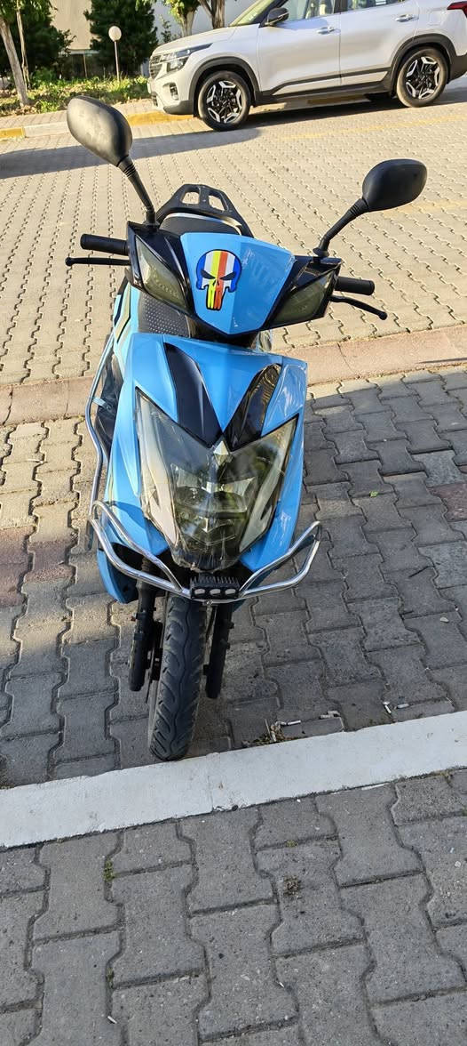 للبيع ماطور سكنس حالة جيد جدا
محرك 150cc
حالة جيد جداً
المهتم تواصل خاص
مكاني السليمانية


**إذا كنت صاحب هذا الإعلان وتريد حذفه لأي سبب، رجاءا أرسل رسالة إلى الدعم الفني**