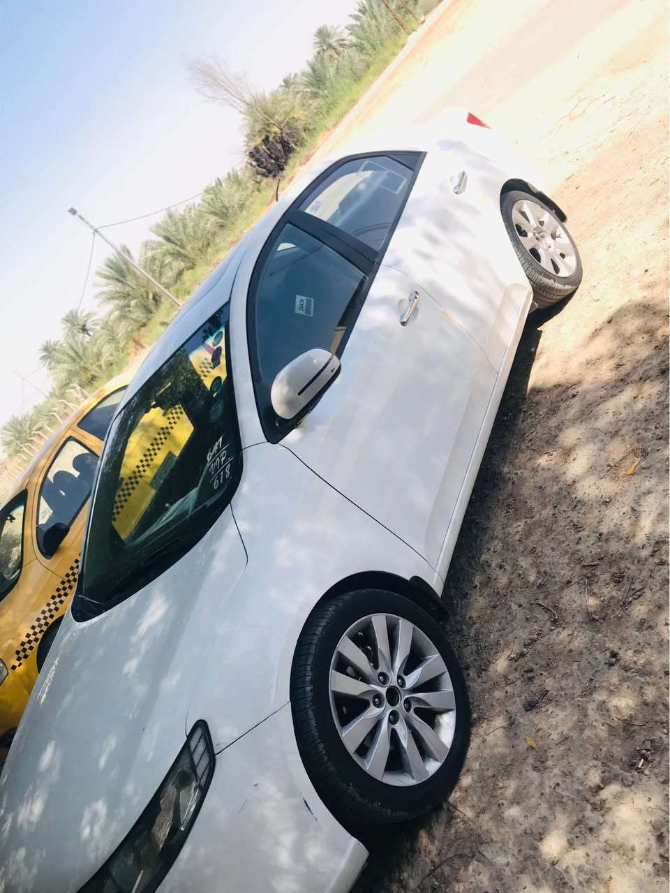 كيا سيراتو 2012خليجي  

فول بصمه

رقم أربيل وكاله وتحويل 
 بيه قطعتين 

مكينه 1600دوش المرغوب 

مواصفات

تحكم ستيرن جهتين

حساسات خلفيه بلاد

اشاير بالمري

بلوتوث أواكس

نضام إيكو

مانع انزلاق

براجكتور

ويل كب 

تبريد ثلج

باتري جديد

مكينه 1600دوش

كير ٦نمر 

 مكاني نجف  السعر 95وبيه مجال بسيط للشراي للاستفسار *********** النجف, العراق
