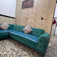 ديوان تركي • ٨ مقاعد • حي اور