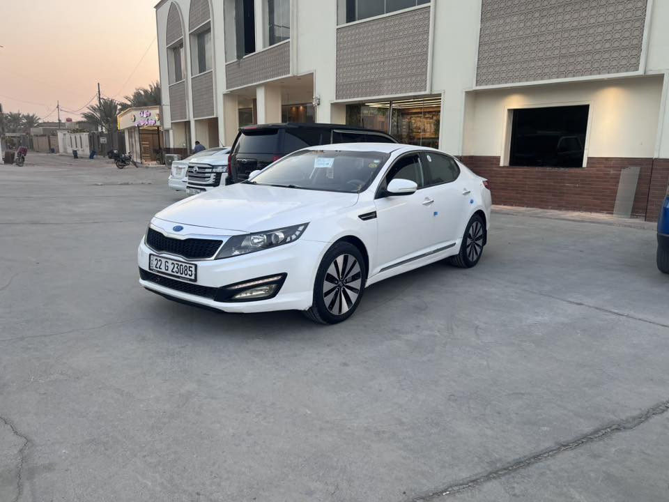 أوبتما 2012 خليجي كفاله عامه
رقم اربيل الجديد بسمي 
كير مكينه مكفول 
الحداديه جديده وتخم تاير جديد 
تدفئه تبريد شغال 
السعر ١٣٢ وبيه مجال 
مكاني بابل 
***********
