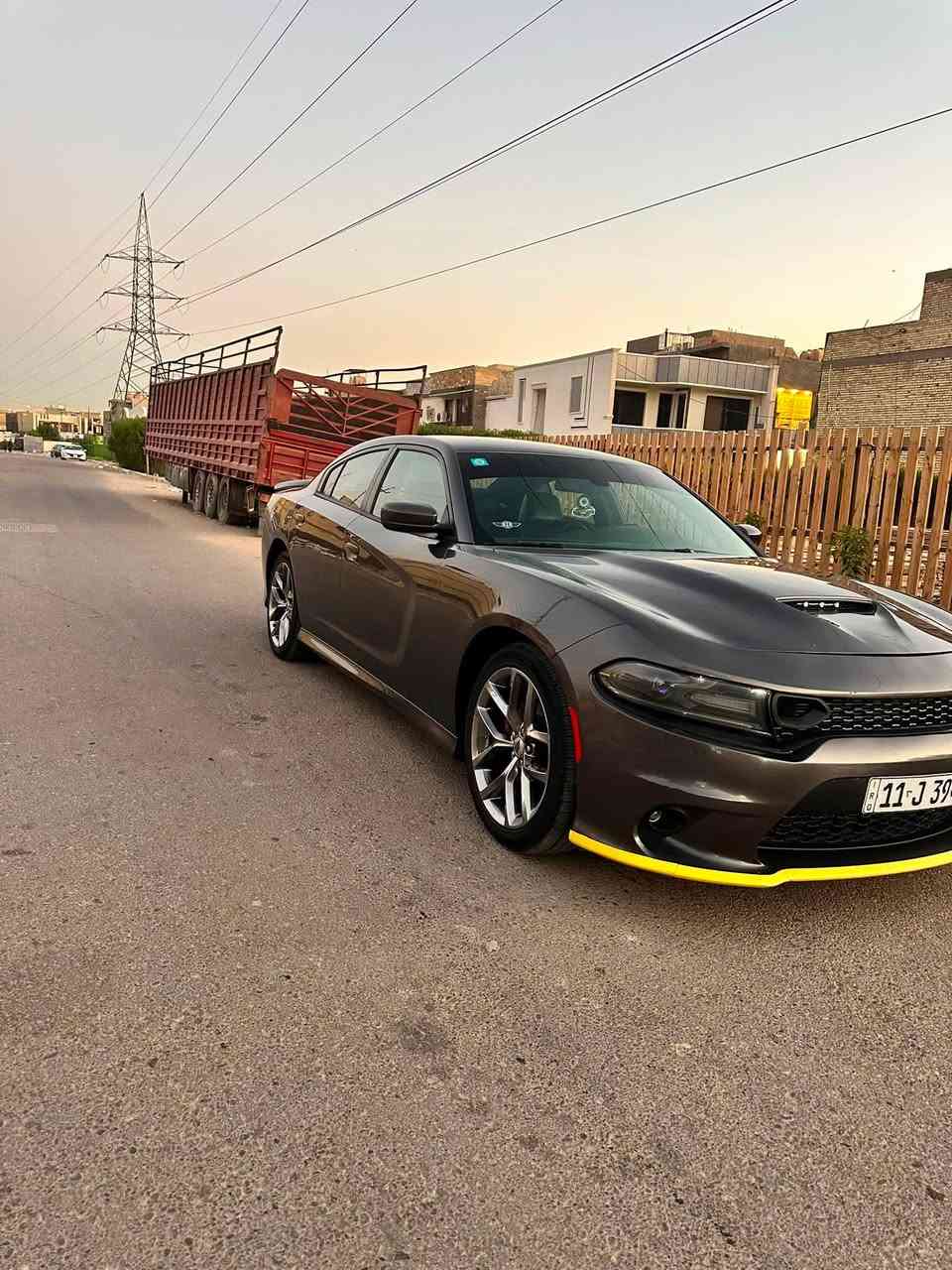 السلام عليكم
دوج جارجر Sxt2016
السيارة حادث امريكا دعاميه واكعه بل عراق جاملغ خلفي بارد
رقم بغداد الانكليزي ب اسمي تحويل مباشر
السيارة جاهزة من كل النواحي 
كير ومحرك خير من الله وتبريد ثلج 
السيارة ماشية 82الف
مكاني بغداد الدورة 
188وبيها مجال
 
***********
