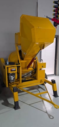 أربيل صناعة شمالية • تجهيز محلات • رافعات مقصية