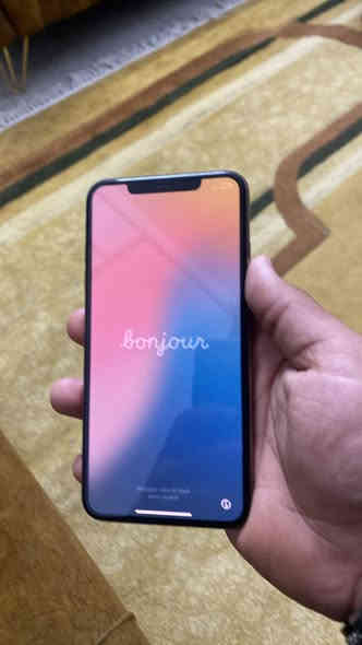 ذاكره ٢٥٦ بطاريه ٧٨ كفاله. عامه ضهره مكسور فقط سعره ٢٢٠ ألف بي مجال قليل بدون. ملحقات مكاني ميسان حي الخضراء ***********
