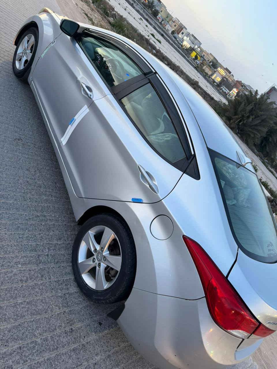 البيع او مراوس
النتره مضلع موديل 2012
دخول جديد كارتون سياره
ادوات ادوات كصه جنطه
متوم طبق اصل
محرك 1800دوش
تبريد شغال
حداديه جديده
سياره جاهزه من كلشي
السعر 47وبيه مجال 
***********
