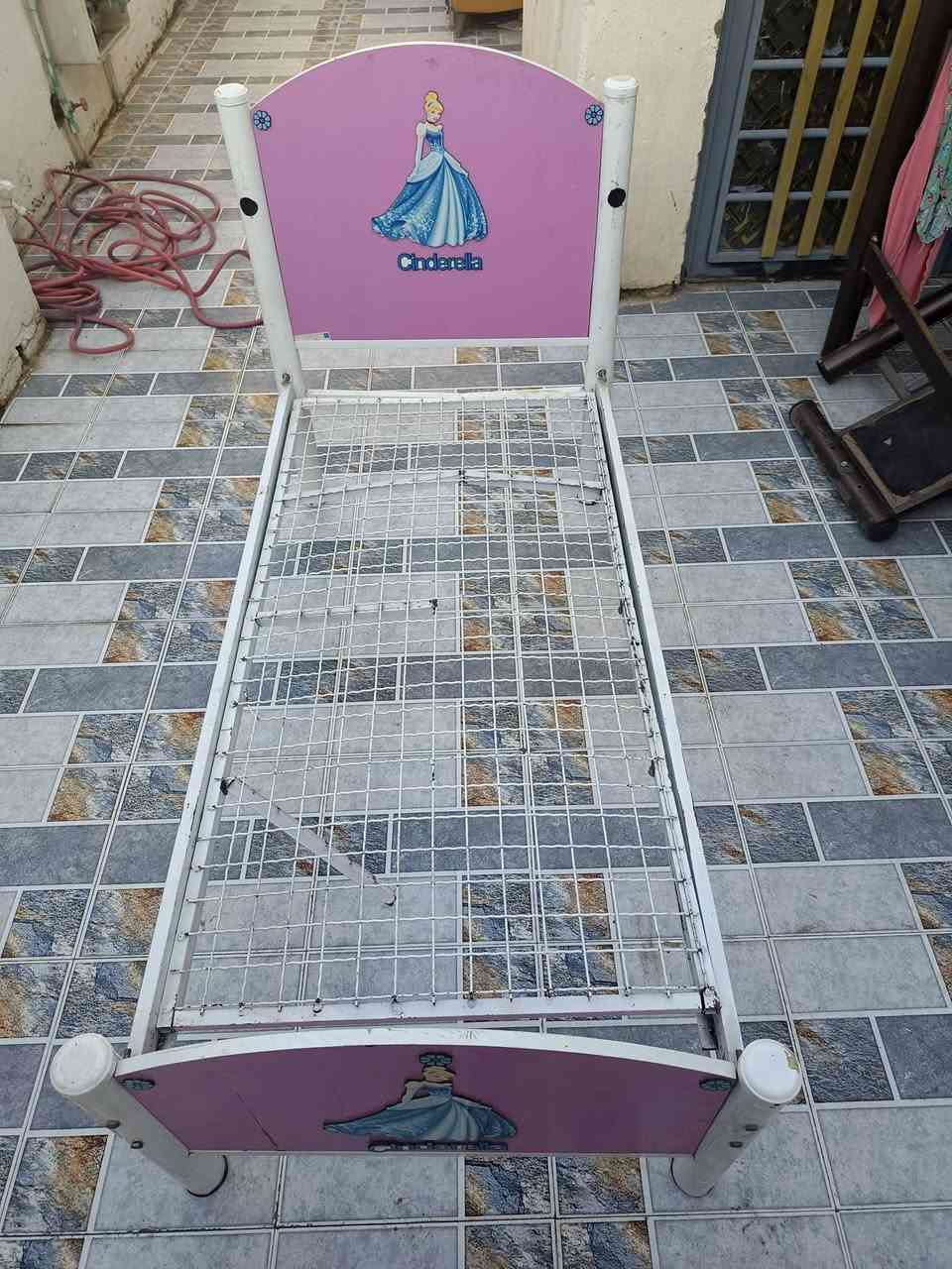 السلام عليكم جرابي للبيع يرادلهن تصليح الاتصال على الرقم *********** العزه الجديده
