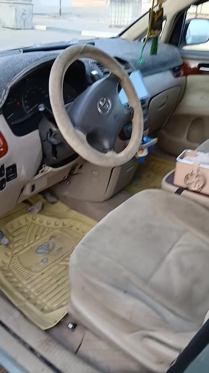 السلام عليكم سيارة للبيع نوع تيوتا ابصم  مديل ٢٠٠٣ رقم مثنى بأسمي مكفولة من الضربه والصبغ مكينة وكير جديد دواخل حلوه تبريد خير من الله تخم تاير سياره مال جناي استعمال شخصي السعر (٩٠ ) وبيها مجال بيع مستعجل واذا اكو مراوس بكيا بنكو  مكان السيارة البصرة _ شط العرب الكباسي للستفسار (***********)
