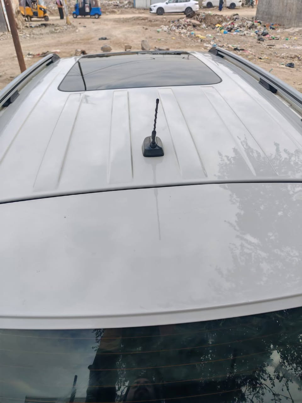 فورد اكسبلور 2012 خليجي فوول الأخير مزوعه مواصفات ليمتند قطره صبغ مابيه فقط دعاميه اماميه كير مكينه تبريد كفاله السياره بأسمي مال بيت وممتعوبه السياره جديده بمعنى الكلمه هزه ورقم جديد مكاني بغداد أبو غريب المنسيه *********** واتساب السعر جدا مناسب ١٤٧ وبيه مجال
