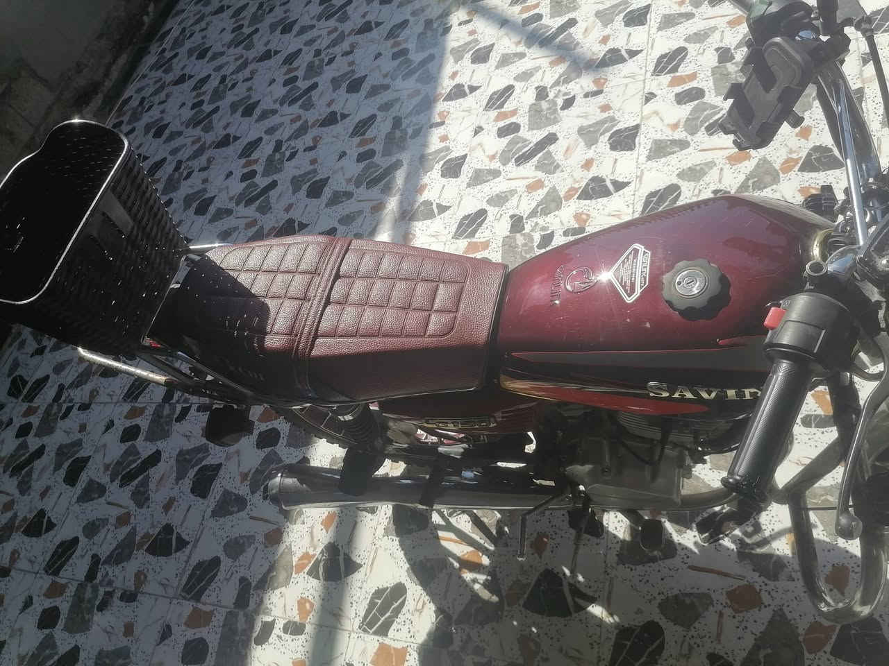 السلام عليكم موطور خمسه كير موديل24ما مفتوح موطور شوفت عينك شاشه ما تشتغل دبلات شغاله لا صرف ولا بخار السعر525 وبي مجال ***********
