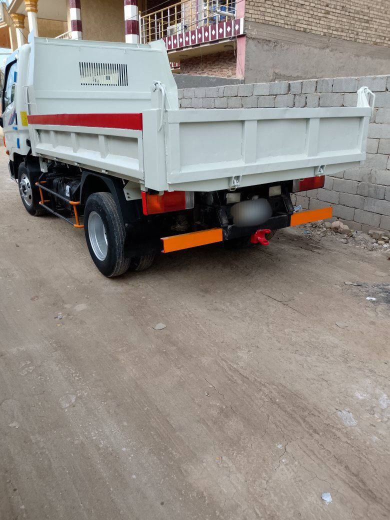 هونداي قلاب للبيع 
موديل 2016
السياره مكفوله 
تخم تاير جديد 
سبايدرات جانبيه
دعاميه خلفيه
السياره ماشي 115سياره جديده ونضيف وحلوه 
فول مواصفات واحد عل واحد 
‏‪الارقم الاستفسار / ‏‪***********
غير متواجد على نت
