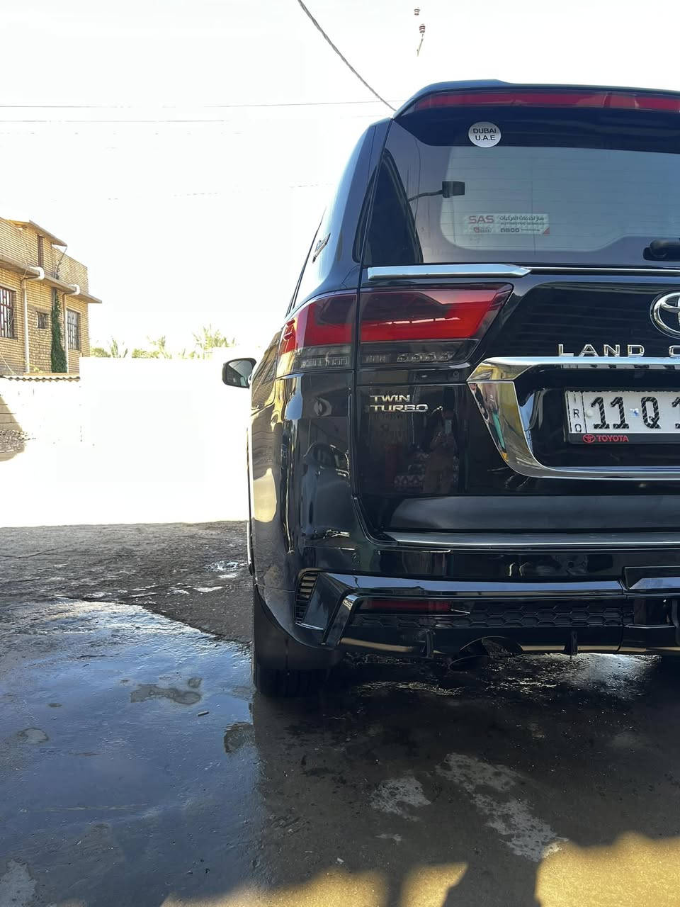 سلام وعليكم لاندكروز مديل 2022توين تيربو فول مواصفات فئة ل vx سياره كفاله عامه ماعده صبعين بارد بخشم البنيد سياره جاهزه تخم تاير دلوب ياباني ماشيه 71 الف مغلفه ppfسياره sasاصلي  كلها من الدعاميه لدعاميه رقم بغداد باسمي رقمي لتواصل *********** سعر 660 وبيها مجال قليل
