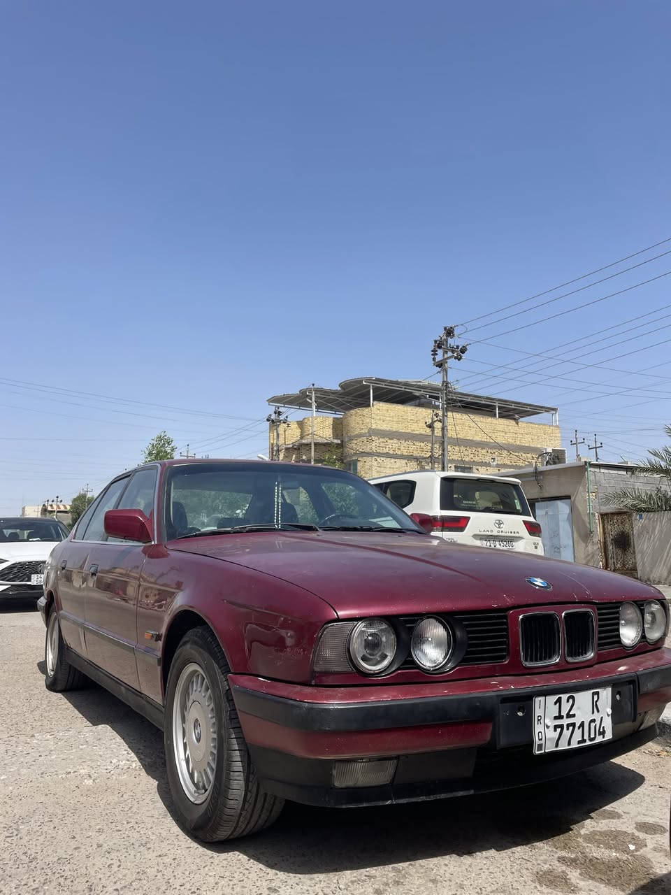 السلام عليكم 
بي ام 520 1991 للبيع
مكينه مسكر عدل السيارة شوفة عينكم حليوة
يحتاجلها ترتيب شوي  
مثل تحتاج ايرفلو تحتاج ادامة بدلت طخم بلكات مجولين نوزلين الظفيرة كلولي مال غير محرك مال مفتوح او هج شي يحتاج تتبدل يعني تعمير بسيط يرادلها
مكانها البصرة راعيها موجود بابو الخصيب يريد تحويل 
سنوية تنتهي ٢٠٢٩ شهر ٩
السعر من الاخير ٣٥ ورقة


**إذا كنت صاحب هذا الإعلان وتريد حذفه لأي سبب، رجاءا أرسل رسالة إلى الدعم الفني**