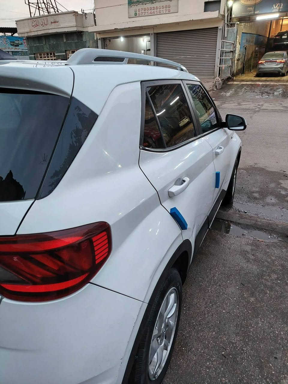 🚗 للبيع 

هيونداي  فينو 2022

🌍 المدينة - بغداد –  شارع حيفا
•   🛣️  المسافة المقطوعة    -   30 الف مايل

------------------------------------------------------------ 

✅ المواصفات :

📅 الموديل: 2022
🛣️ الممشى: 30000 مايل

⚙️ المحرك: 1600cc دبل نوزل – أداء ممتاز واقتصادي
🧾 الضرر: شبر ب البنيد موضح ب الصوره
🛞 الويل: 16 إنج

• ناقل حركة أوتوماتيك سلس
• قيادة مريحة وهادئة
• استهلاك وقود منخفض
• شاشة وسطية مع نظام ملاحة
• مقاعد قماش مريحة
• تحكم ستيرن كامل
• مكيف أمامي قوي
• نوافذ كهربائية + سنترلوك
• مدخل USB وAUX
• مثبت سرعة 
مكلف ب النشر 
السعر: 137 
+964 783 893 8995

#للبيع #سيارات_للبيع #سيارات #بغداد_سيل بغداد, العراق


**إذا كنت صاحب هذا الإعلان وتريد حذفه لأي سبب، رجاءا أرسل رسالة إلى الدعم الفني**