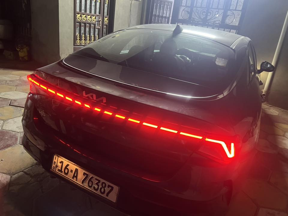كي5 للبيع مكفوله موديل 23كوريا غاز السعر  180 وبيها مجال ***********
