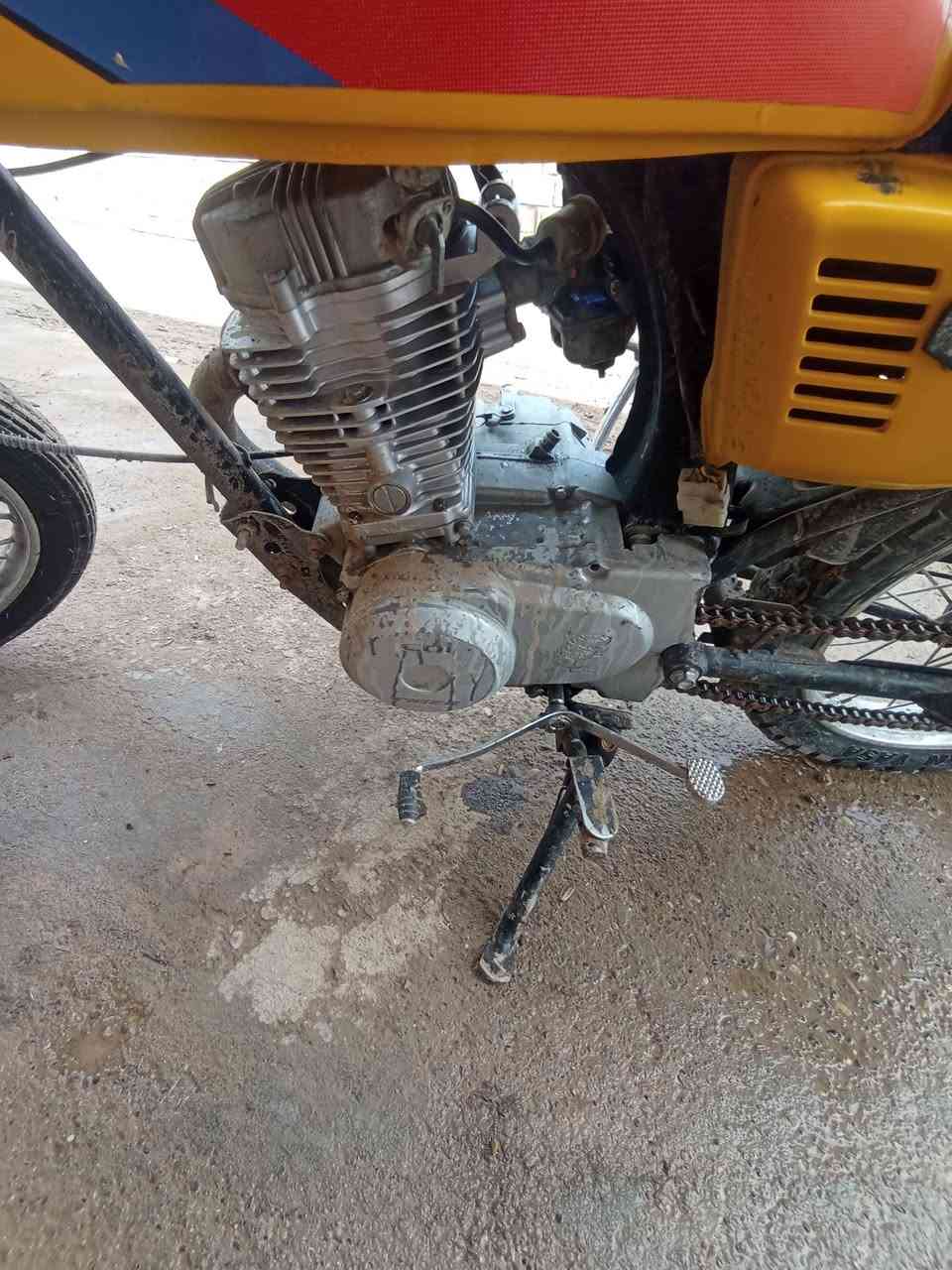 دراجة تايكر حربي موديل 21كلك سعر 250بيهة مجال الشراي شلعة معدل خير من الله مكينة ستوالي ناعم مجفتة جديد بيهة الجبنة الكير تنضح قليل دراجة مال شقل شراي اتصل مكاني ديالى قرب المام المحسن ***********
