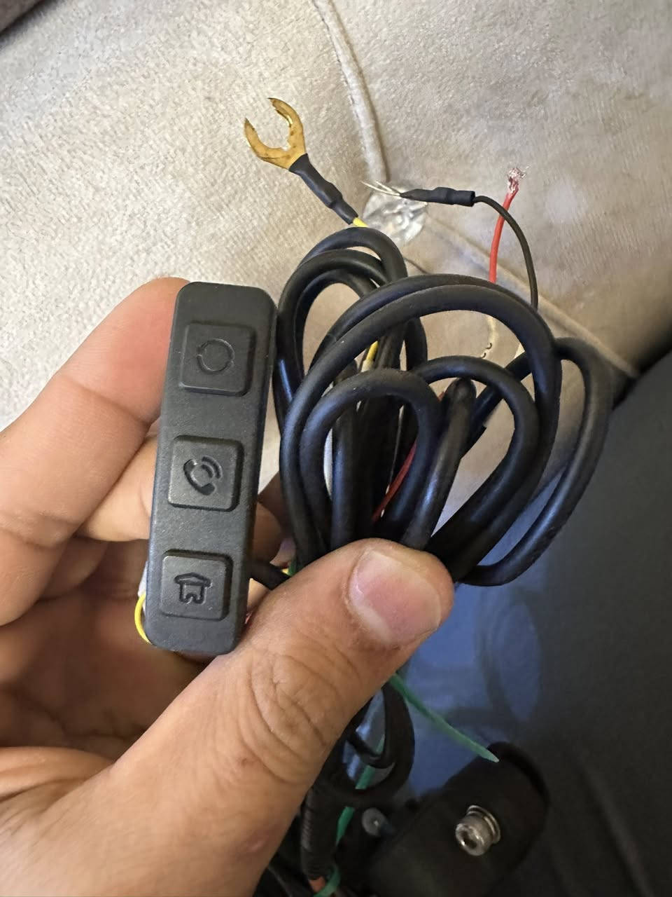 شاشة دراجة كاربلي نظافة 99‎%‎
السعر 35 الف

توصيل موجود


**إذا كنت صاحب هذا الإعلان وتريد حذفه لأي سبب، رجاءا أرسل رسالة إلى الدعم الفني**