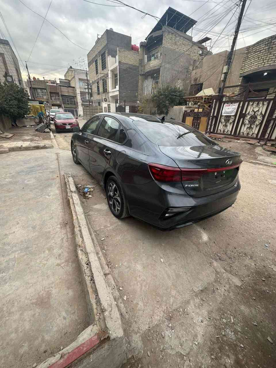 سلام عليكم فورتي موديل 2021 ادوات ادوات صبغ بس كصات بانزين سياره جاهزه متوئم طبق الاصل السعر 69 العنوان  بغداد حي اور ***********
