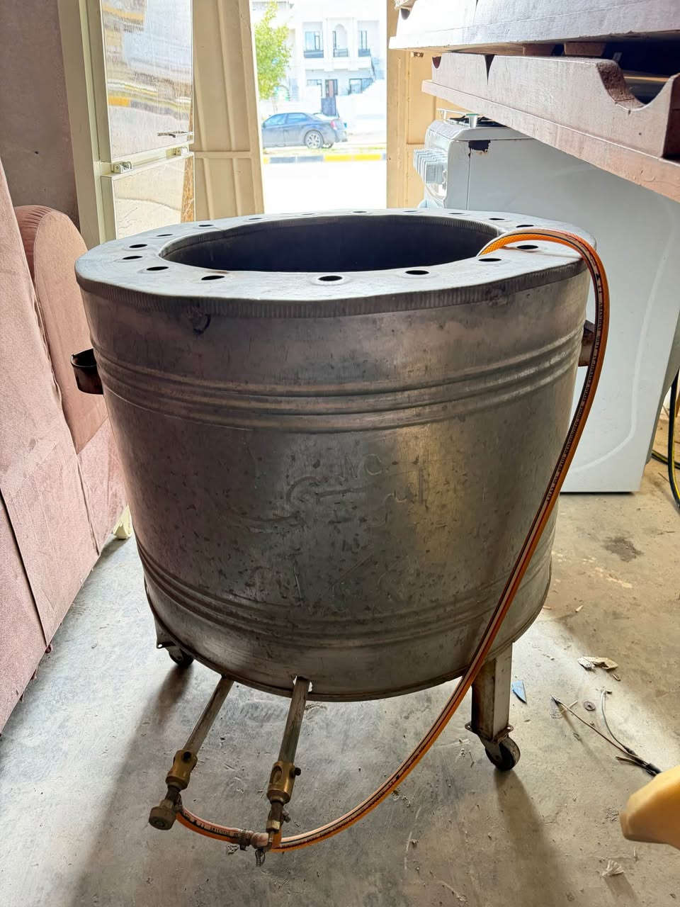 سەیری ئەو هەرزانییە 
لەبەر بێ مەعاشی هەراجیەکەم 
٥چاوی تەکنۆ گازی سووری دەرەجەیەک فرن خوارو بان 
قوفڵی ١٦٠  هەزارە مەڵی بۆخۆمان 
لەکەلارم ***********
هەرچیتیش هەیە لێو ئەکڕم 
تەنوەرەکەش ٢٥هەزار قوفڵ كالار, السليمانية
