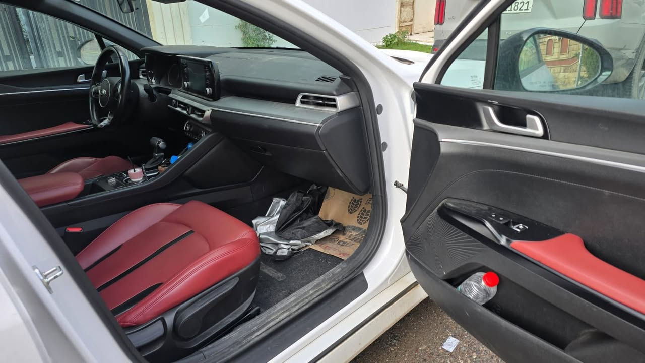 ‏
K5ابيض
للبيع او مراوس مع دوج رام  شمالي فقط  
موديل 
٢١
‏GT لاين
السياره فول من الاخير 
بانوراما 
كامره خلفيه + حساسات 
اناره داخليه متعدده الوان 
حادث صندوق فقط 
ماشيه ٥٠الف ميل
السياره حلوه كلشي،ترايها وين تحب 
رقم اربيل 
موجوده في اربيل 
اي استفسار ***********
***********
***********
***********
ابو علي
السعر ١89
