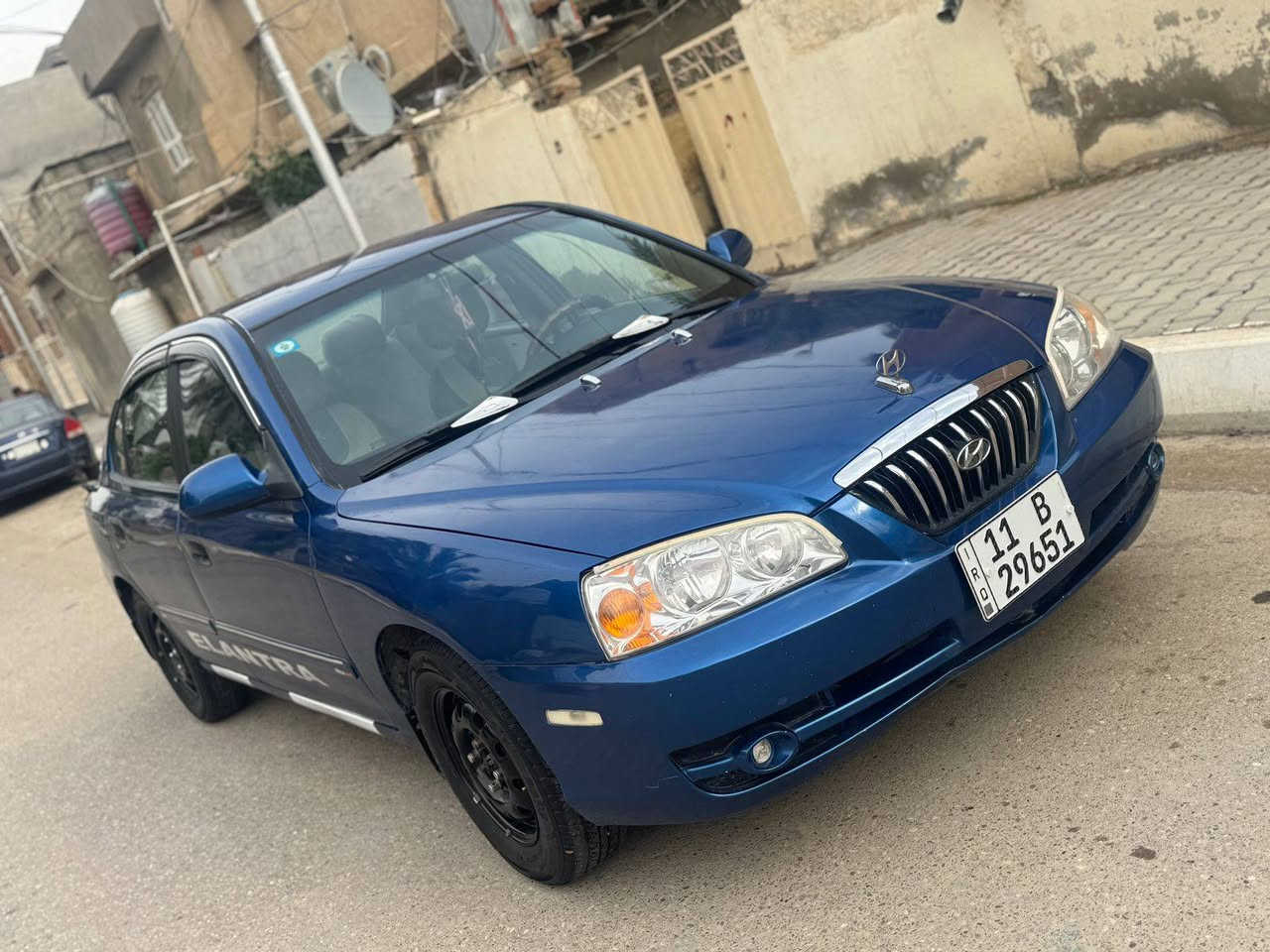 اللنترا 2006البيع
رقم بغداد (بسمي)
مكينه 2000
تخم تاير جديد 
مكينه كير مكفول 
ضرار السياره مسبوغه عام فقط ماكو ضرار
العنوان بعقوبه التحرير 
الاتصال عل رقم فقط 
***********
