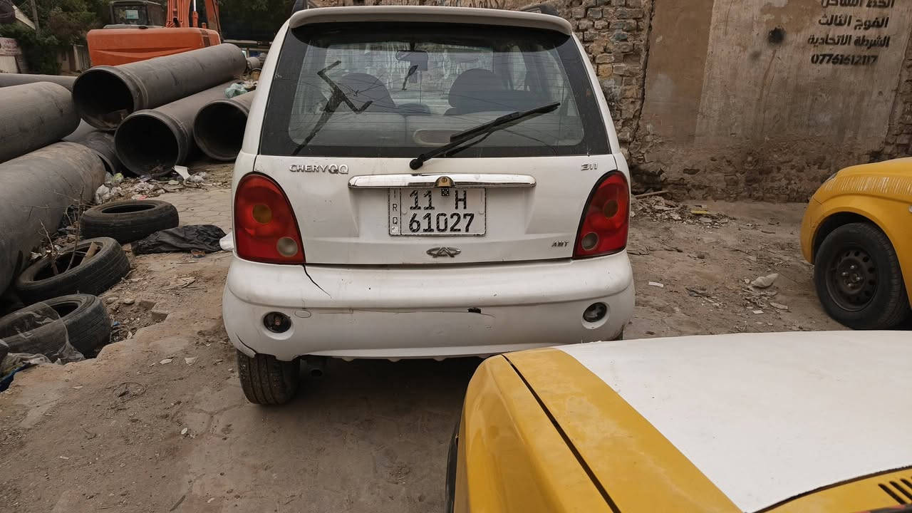 سلام عليكم  QQ للبيع مديل ٢٠١٠ رقم جديد بغداد مكاني بغداد الحريه السعر ٢٨ وبيه مجال حك جيه ***********
