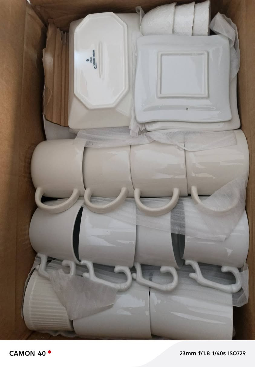 السلام عليكم من رخصه الادمن كراتين فرفوري مشكل ابيض الكارتون ٩٥ قطعه السعر ٣٥ وبي مجال


**إذا كنت صاحب هذا الإعلان وتريد حذفه لأي سبب، رجاءا أرسل رسالة إلى الدعم الفني**