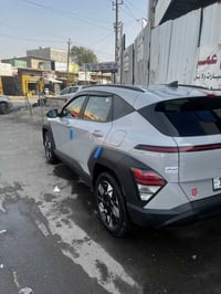 للبيع كونه موديل 2024 فول عده الفتحه كير تعليك حادث بدايه البنيد نفسه ...