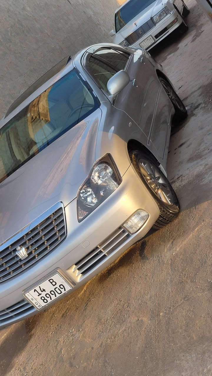 السلام عليكم شاهينه رقم بصره قرار 48 كصه قماره والباقي كفاله من ضربه ثلاث دكم شاصي 82 فتحه مكان سياره النجف سعر 138$ تصال علا رقم ***********
