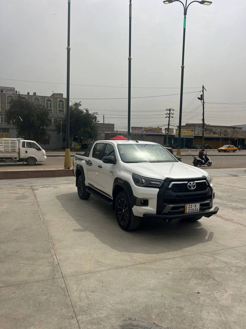 السلام عليكم
بيكم هايلوكس للبيع دافنجر موديل (2025) 
سيارة ماشية (16الف ) سيارة مكفولة كفالة عامة بحالة الوكالة 
الاستفسار على هاذة الرقم (***********)
