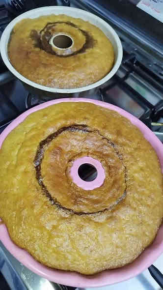 تم تجهيز 💐
قالب كيك ب6 الاف حجم وسط 
كيلو كليجه 5 
معجنات 10قطع ب5 
للحجز وتساب ***********
