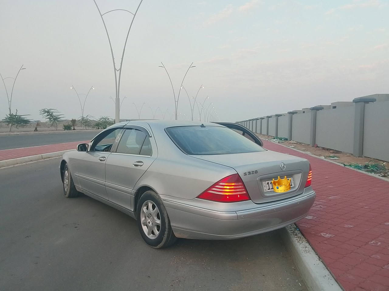 السلام عليكم
من رخصة الأدمن مرسيدس  موديل2000 

S320رقم بغداد انكليزي الجديد بسمي تحويل ثاني يوم 

العنوان البصرة

مواصفات

1_ بصمة⁩

2_محرك+كير مكفولات ‌

3_نظام دبلات لوي 

4_كروز سرعه

5_ سلايد رؤف طكتين ‌

7_تحكم ستيرن ‌

8_ ستيرن كهرباء ‌

9_ كشنات جلد كهرباء 

11_ كشنات خزن ميموري 3 وضعيات 

12_ لد بلادي ع اليدات الداخلية+ الاقدام‌

13 انارة ترحيب خارجية وداخلية ‌

14_شاشة اعطال💬

15_داخل جلد أسود نظافته 90 %

16_لايت لد نهار

17_شاشة بلادية على وضع الشركة 

18_ جام ازرق 

19_سيستم ايرباكات عدد 12⁩ 

20_تخم تاير جديد‌

21_اشاير بالمري حديث

22_ نظام ABS 

23_حساس مطر

25_كشنات هيترات امامي

26_بردة كهرباء

27 - لايت داينمك مع حركة الستيرن 

30 - صندوق شفط

31 مراية في الوسط كهرباء

32- مرايات جانبية شفط 

33 - فتحة سقف شغالة 

34- حساسات أمامية وخلفية 

35 تبريد خير من الله

السعر 110 للاستفسار ***********☎️***********
