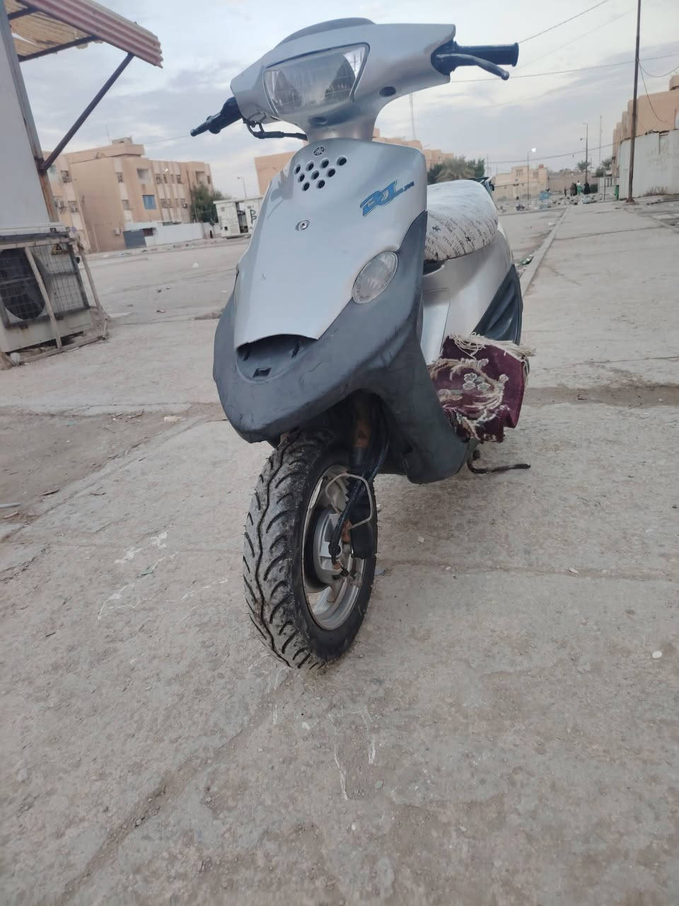 سلام عليكم بيجي للبيع بس الكفر مكسور) 625 وبيه مجال بسييط شراي يتصل *********** بي واتس
