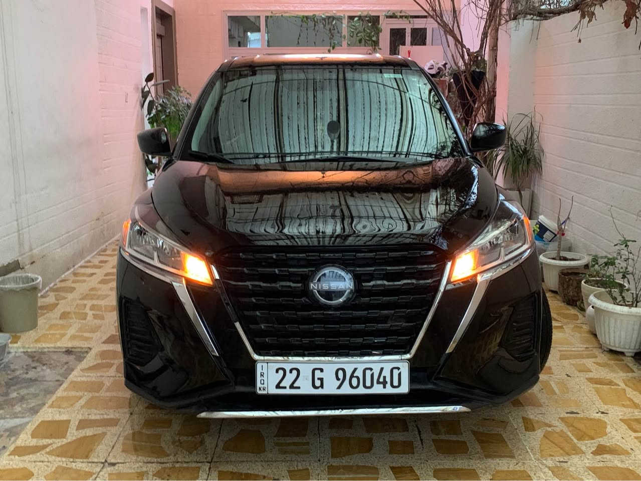 نیسان کیکس مۆدیل (٢٠٢٣)وارید ئەمریکی (١٨)هەزار رۆیوە پشتو پێش کەپس تەنیا ١پارچەی سبوخە  بێ داخلی بێ قنجو قۆپ بێ تعدیل سیارەیەکە نموونەیە لە جوانی لە نوێی ماسەفات (s+)مەکینە  کارەبایات گیر هەموو شتێکی بەشەرتە شوێن هەولێر ژمارەی مۆبایل (***********) ….ئەگەر مشیتەری تەلە فۆن بکە… أربيل, العراق
