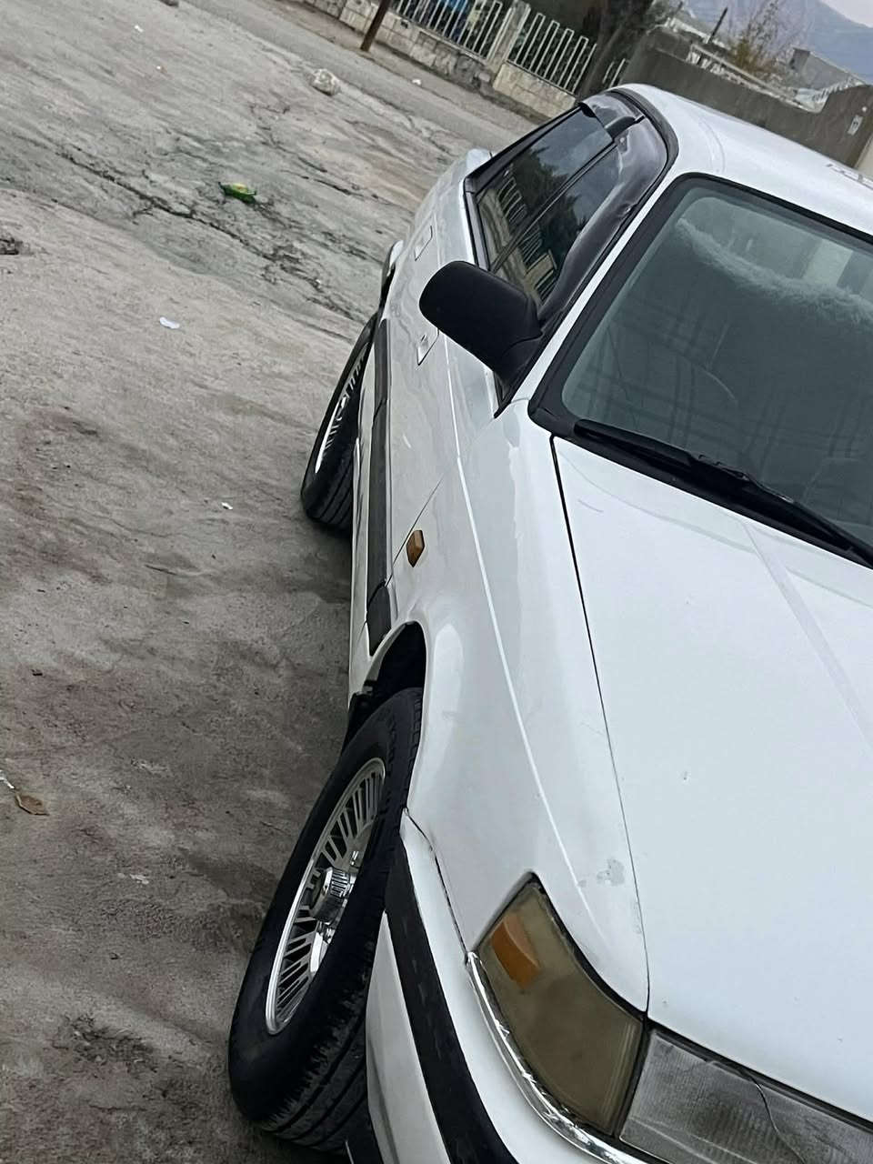 مازدا مۆدێل ١٩٩٠ ڕەقەم
سلێمانی شتێکی جوانو ماقول گێڕو مەکینەی بە شەرت بێ عەیبە پێشی کەپسە ماڵی دۆستە سعری٣٥ گەڵاو معامەلە 
***********
