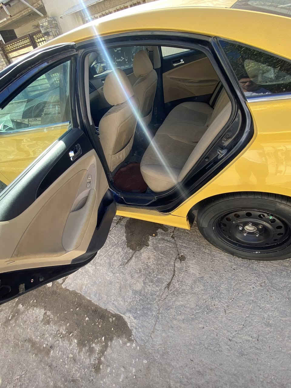 للبيع سوناتا 2013
سعره 75 بيع فخذه جهة السايق
عنوان بابل حله 
للاستفسار الاتصال عل رقم
***********
***********
