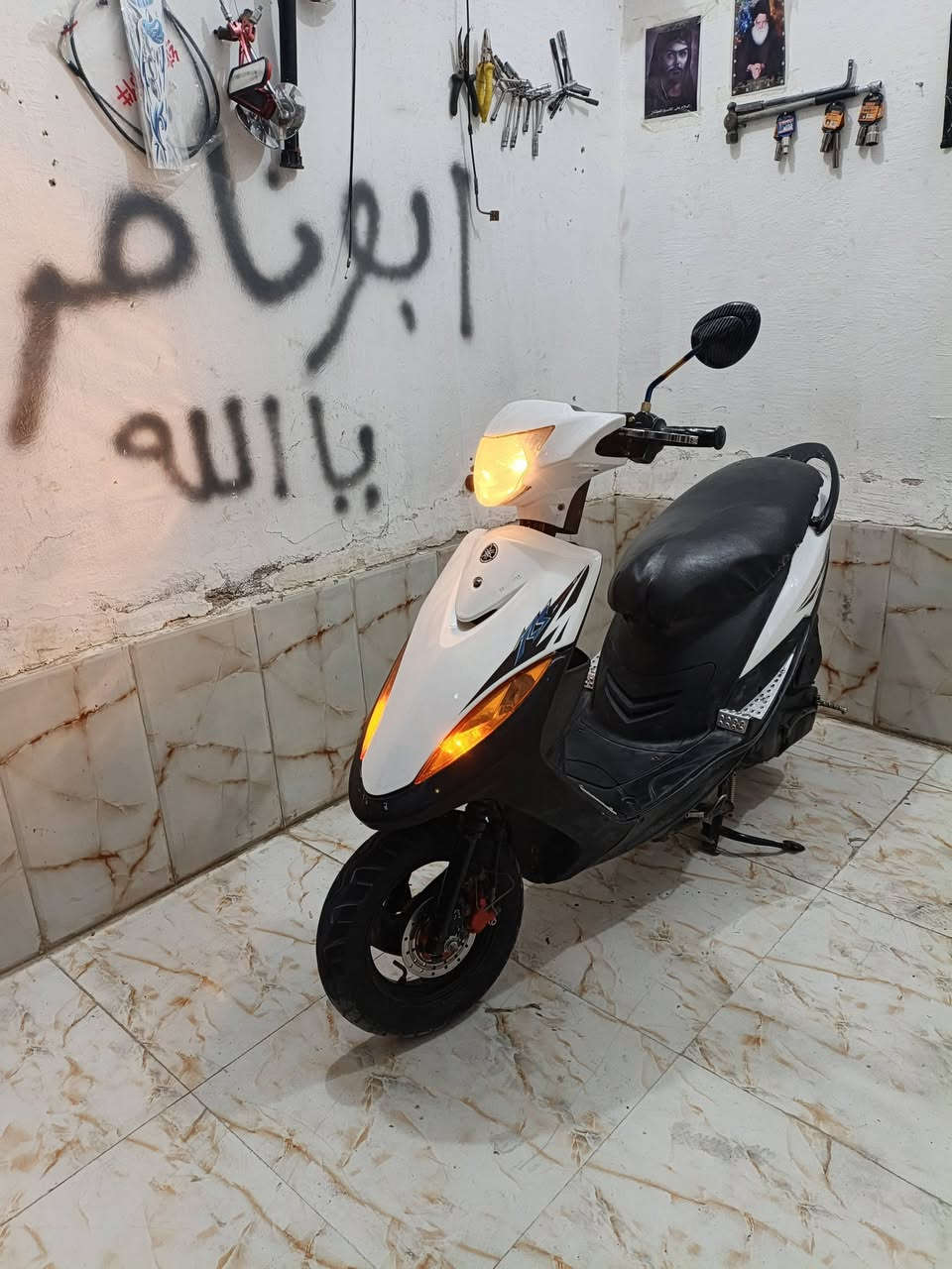 ماكس عدله بوشه 50 بلاد ختم واحد دراجه كلش حلوه جاهزة وكامله علخير سلف هندر كهربائيات كل نقص مابيها ساعه شرط شلعه ومشي معدل نعومه خير من الله كلشي ماتخسر عليه مكاني ناصريه مركز الصالحيه رقم الهاتف *********** الشراي يتصل
