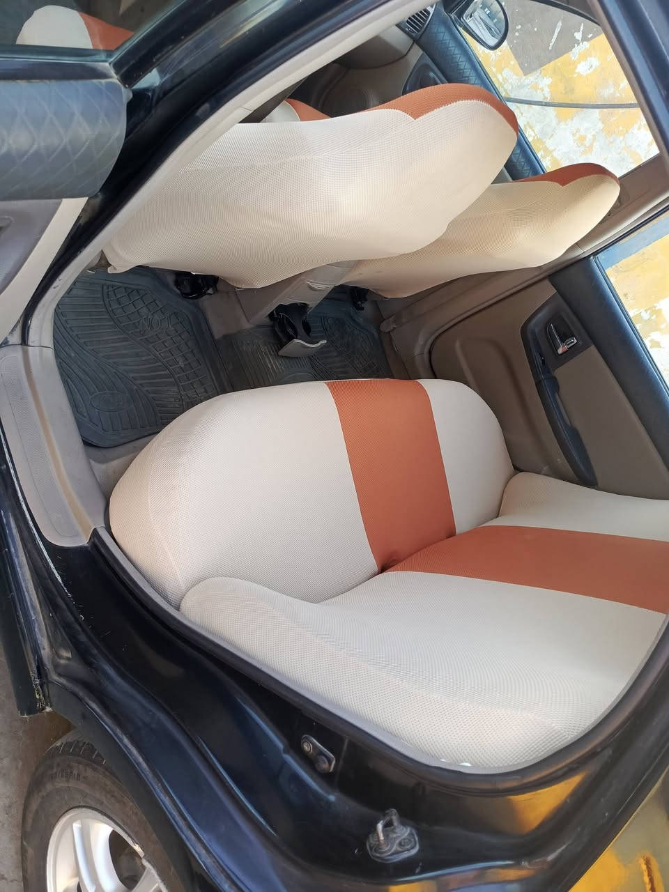 سلام عليكم.   كيه سيراتو خليجي موديل 2006بسمي رقم اربيل تريد وكاله تريد تحويل مكان سياره بغداد مصبوغ حزام بدون ضربه  تبريد تدفئه تخم تاير باتري جديد كهربائيات وضع شركه محرك 1600بيه خيط بخار بدون تنقيص كير جديد حداد جيده ***********سعر.  72بيه مجال
