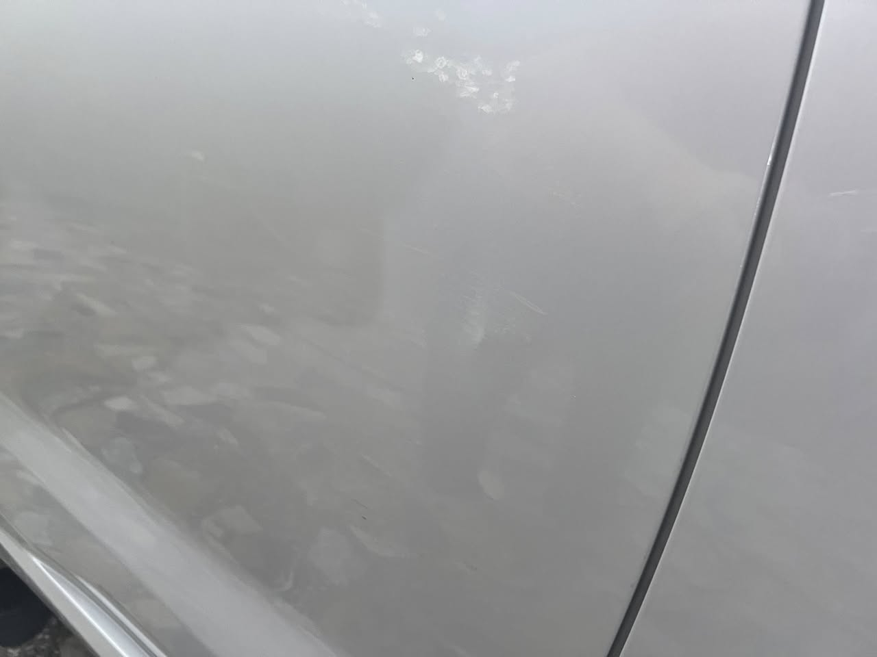 السلام عليكم كورلا 2024 خليجي بالضمان ماشية 25الف قابلة لزيادة بعدلها 3تبديلات دهن بالشركة مكفولة كفالة عامة رقم اربيل وكالة عامة باسمي  بانزين فقط 
مكانها واسط  الاتصال ع الرقم ***********
سعرها 195 بيها مجال بسيط واضحة بالصور
