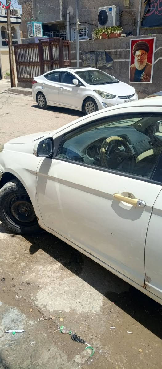 سياره كريت وال فولكس سي 30 مديل 11 مكينه وكير كفاله جدد تبريد منضومه جديده شاد صدر مامي جديد صدر خلفي نص عمر سياره بيه ضربه بصندوك بس ما داخله الحوض حوض سليم كشره بي خياسات سياره بيع هل موجود كفلك مكينه كير ارقام ول كشر شوف العين مديل 11 صاله 15 سنه بشارع شي كيد كشره يتعب...عليه غرامات 500 الف سياره راعيه يمي تواجه نته ويا ودك لبيته سولف ويا راعيه ميطلب عله كلشي سعر  40 وبيه مجال بصيط وكلشي كوو بسوك بس كلمن يبع بل يصرفله وشتري بل يصرفله رقم *********** مكان بغداد شعب
