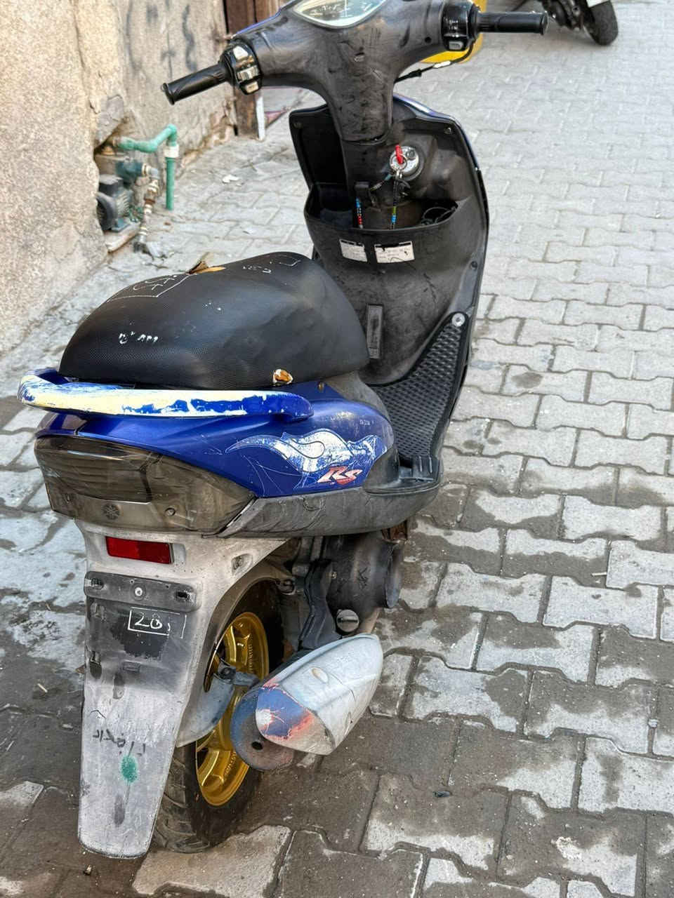 سلام عليكم ماكس عدله للبيع دراجه مال رمبه مختمه ختم واحد ويه المكينه شلعه ومعدل نضافه كدام عينك مكاني بغداد الشعله الشراي يتصل ***********
