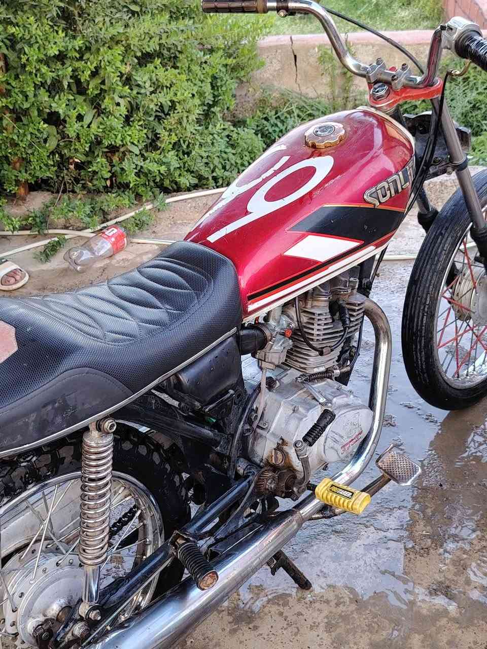 بيع مستعجل تايكر حربي نضيف فول محرك شرط الناظافه مال جناي السعر 175 مكان كياره

***********
