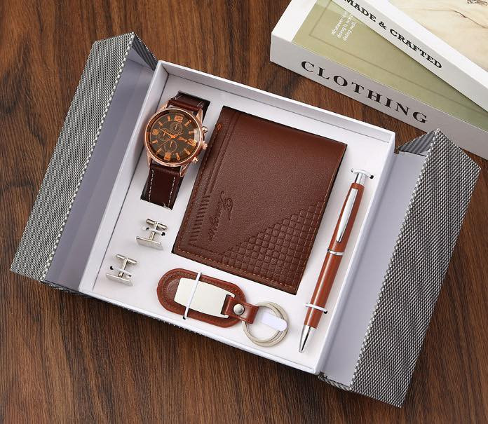 Men gift set watch wallet belt #chinafactory


**إذا كنت صاحب هذا الإعلان وتريد حذفه لأي سبب، رجاءا أرسل رسالة إلى الدعم الفني**