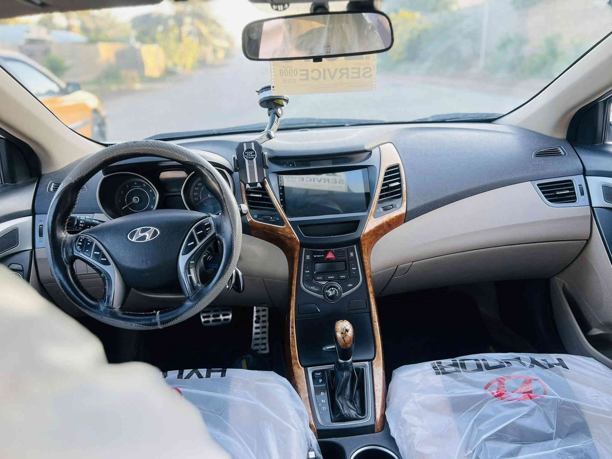 يا الله سلام عليكم النترا خليجي 2015فئة gls فول مواصفات 1/1كفاله عامة شرط السونار  كير ومحرك وحداديه كفاله محرك وكير كفاله من الفتح السياره مكفوله من الضربه والصبغ والتبديل  شرط السونار السياره كلش جديده   محرك 2000دوش
السعر128وبيها مجال
الاتصال***********
مامتواجد بلخاص 👆👆
مواصفات السياره
فتحه سلايت  
تبريد قطعتين 
شاشه 
تحكم استيرن 
كامره 
نضام ايكو 
كشنات جاد 
حساسات
