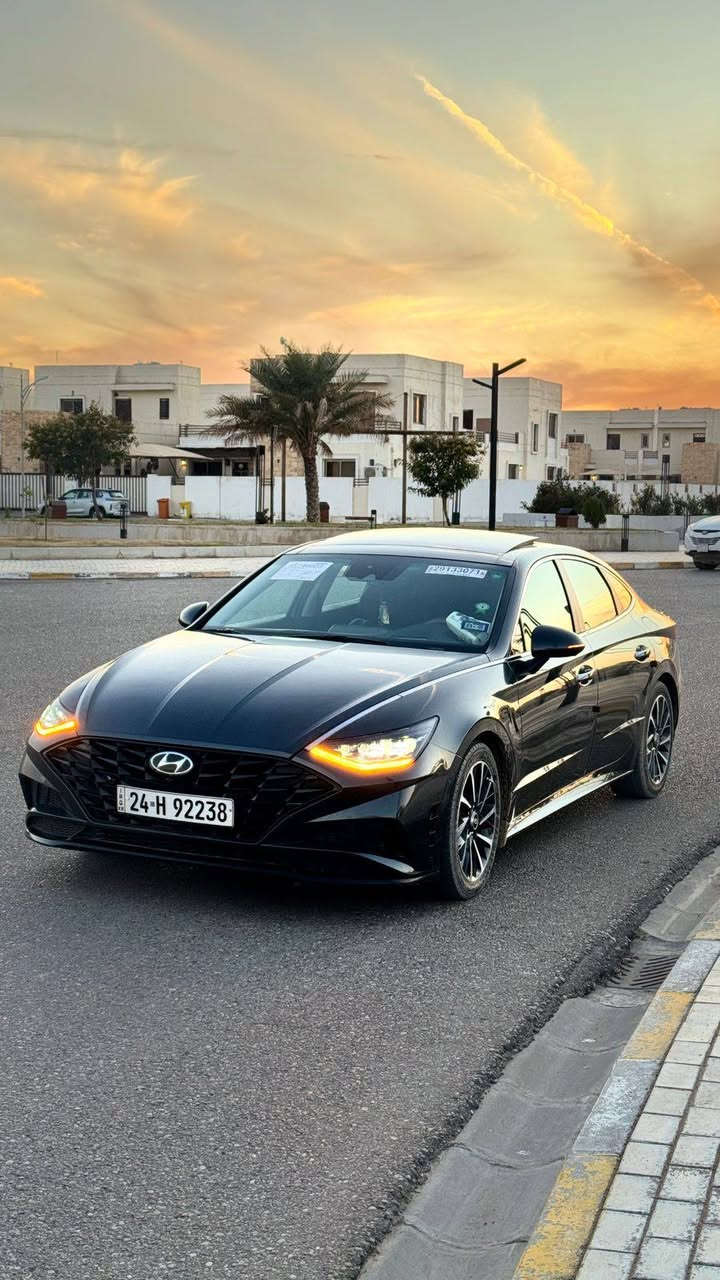 سوناتا 22لمتدد اعله فئه 
ضرر بونيد وجاملغ بلا دواخل 
مراوس ب سوناتا غير لون او هايبرد موديل حديث فقط 
ماشيه 100ميل  السعر 178 ..
***********
