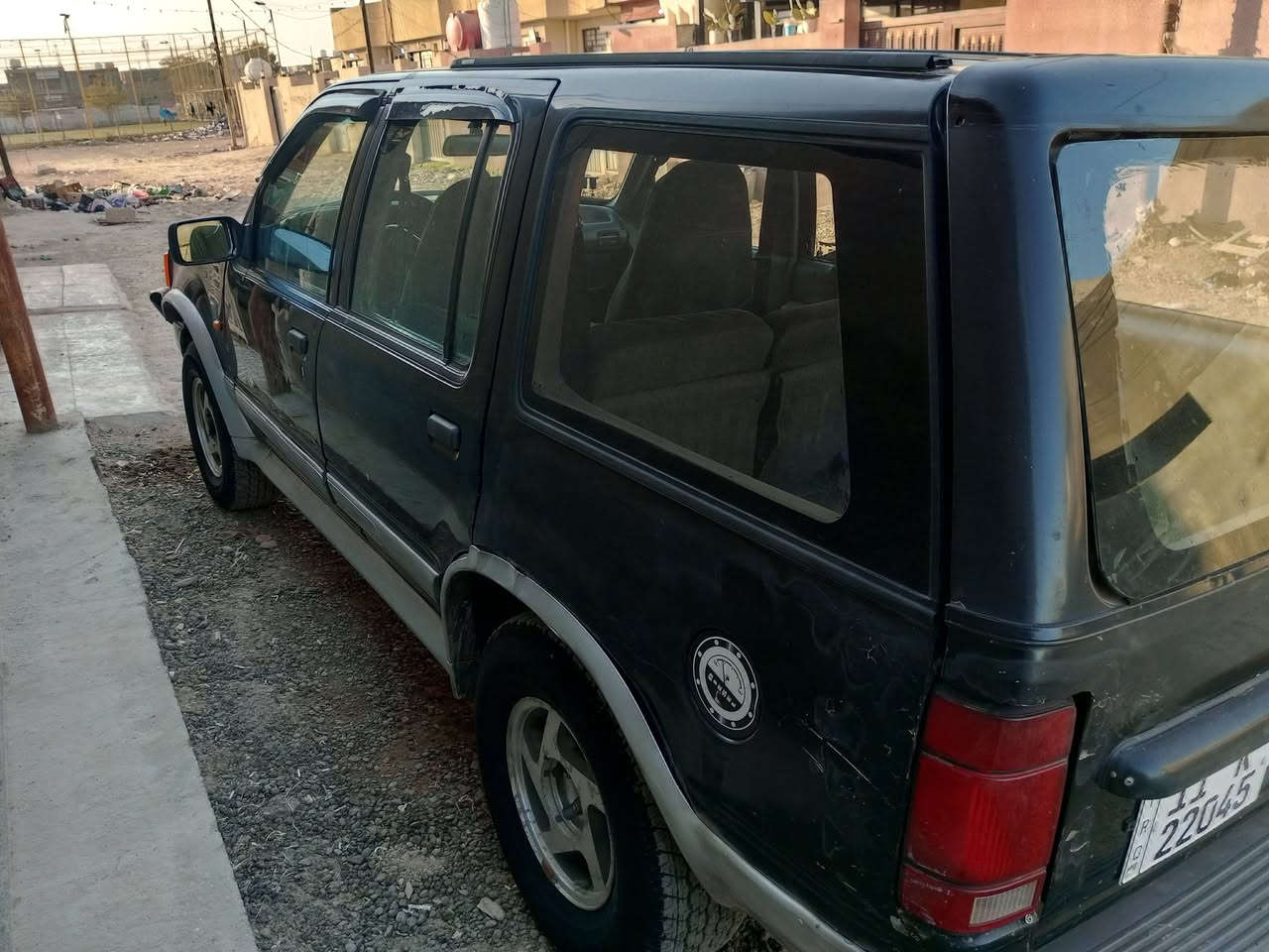 سلام. عليكم فورد اكسبلور مويل94 بسمي سياره عنوان بغداد فلكه سلمان باك سعرها 45 وبيها مجال كير ومحرك بطه 3000 رقم 📱 ***********
