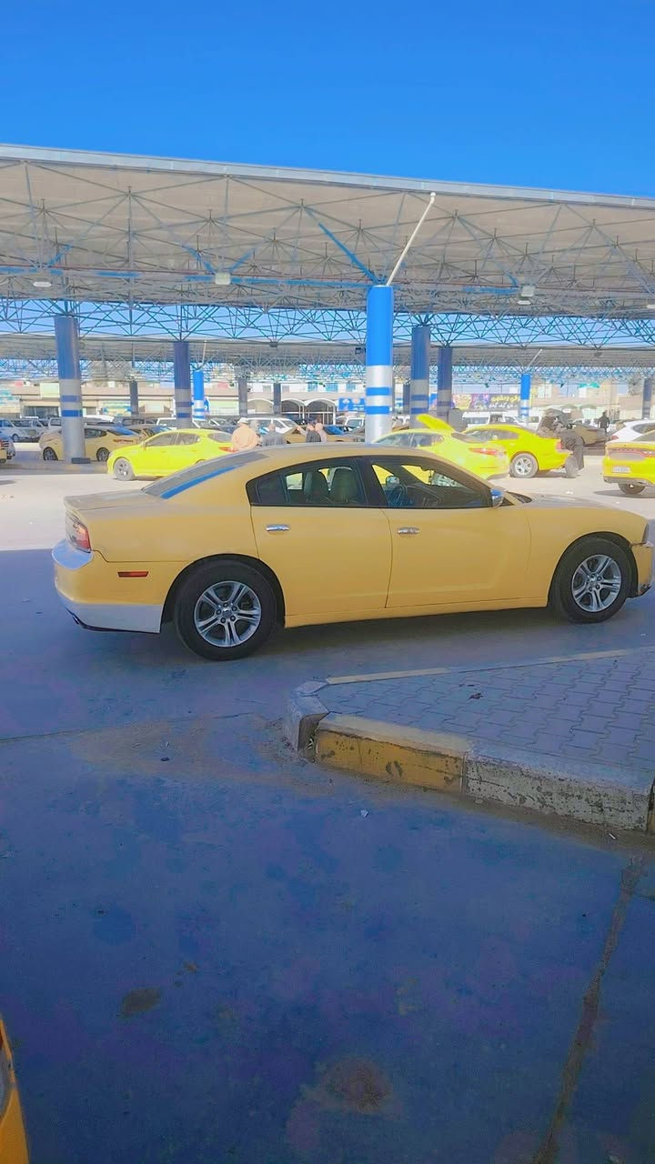 سلام عليكم جارجر موديل 14 البيع رقم بغداد انكليزي باقي على ستلام اللوحات بسمي محرك كير كفاله حداديه تبريد خير من الله
العنوان ناصريه *********** سعر 140وبيه مجال مصفره هيه ومرور خطها نجف ناصريه
