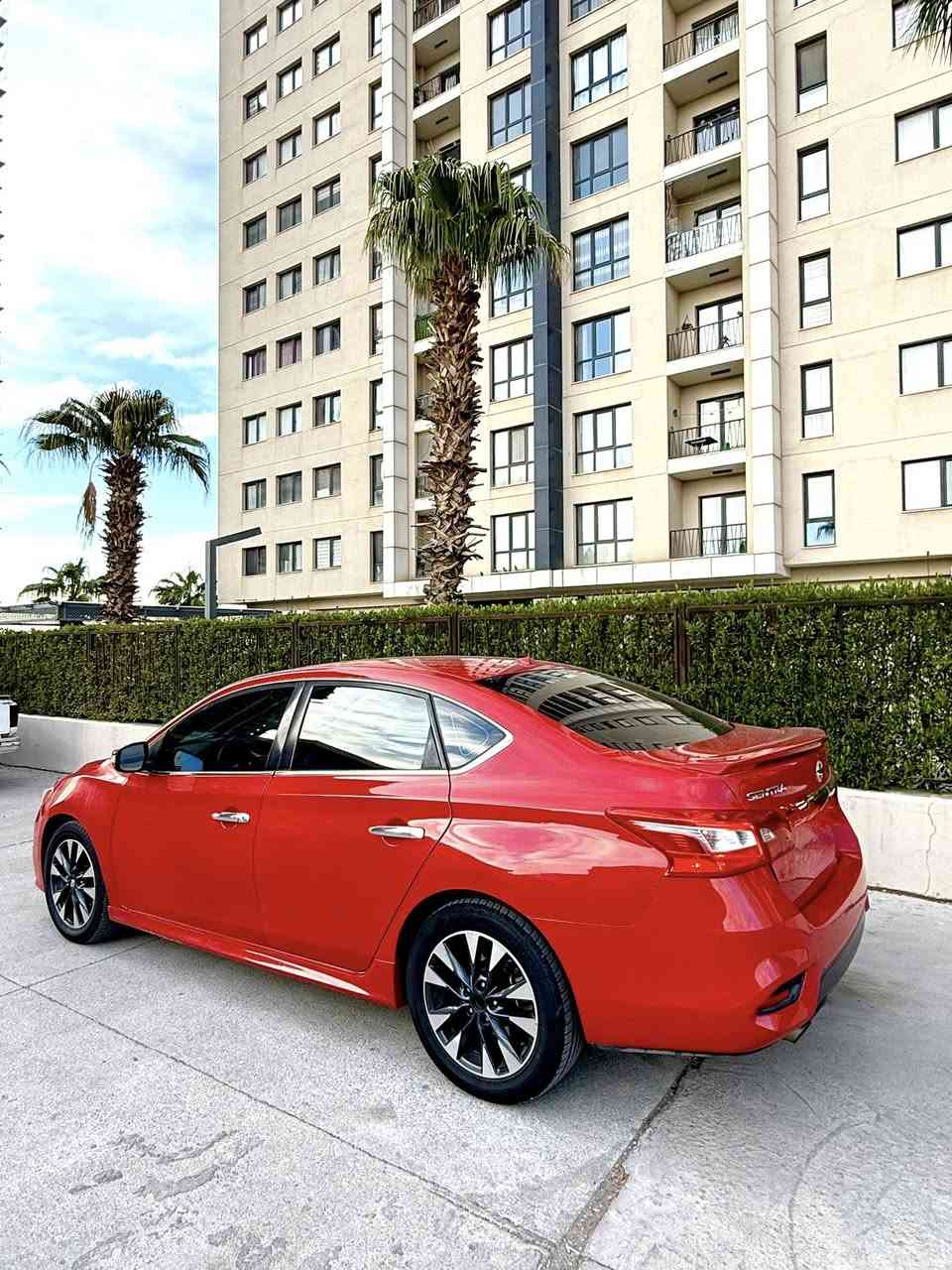 Sentra 2019 SR
TB:دوبەی ساخ بەشەرت (ادوات)
مواسه فات/تۆماتیک-کشن هیتەر-شاشەگەورە-بەسمە-تەبریدلەمس-ئاوێنە کارەبای-تحدید سرعە -چوار تایەو ویل لۆک-هتد…..
***********
«3 پارچەی بۆیاخە 
 :-سعر «66» مجالێکی برایانە
***********
