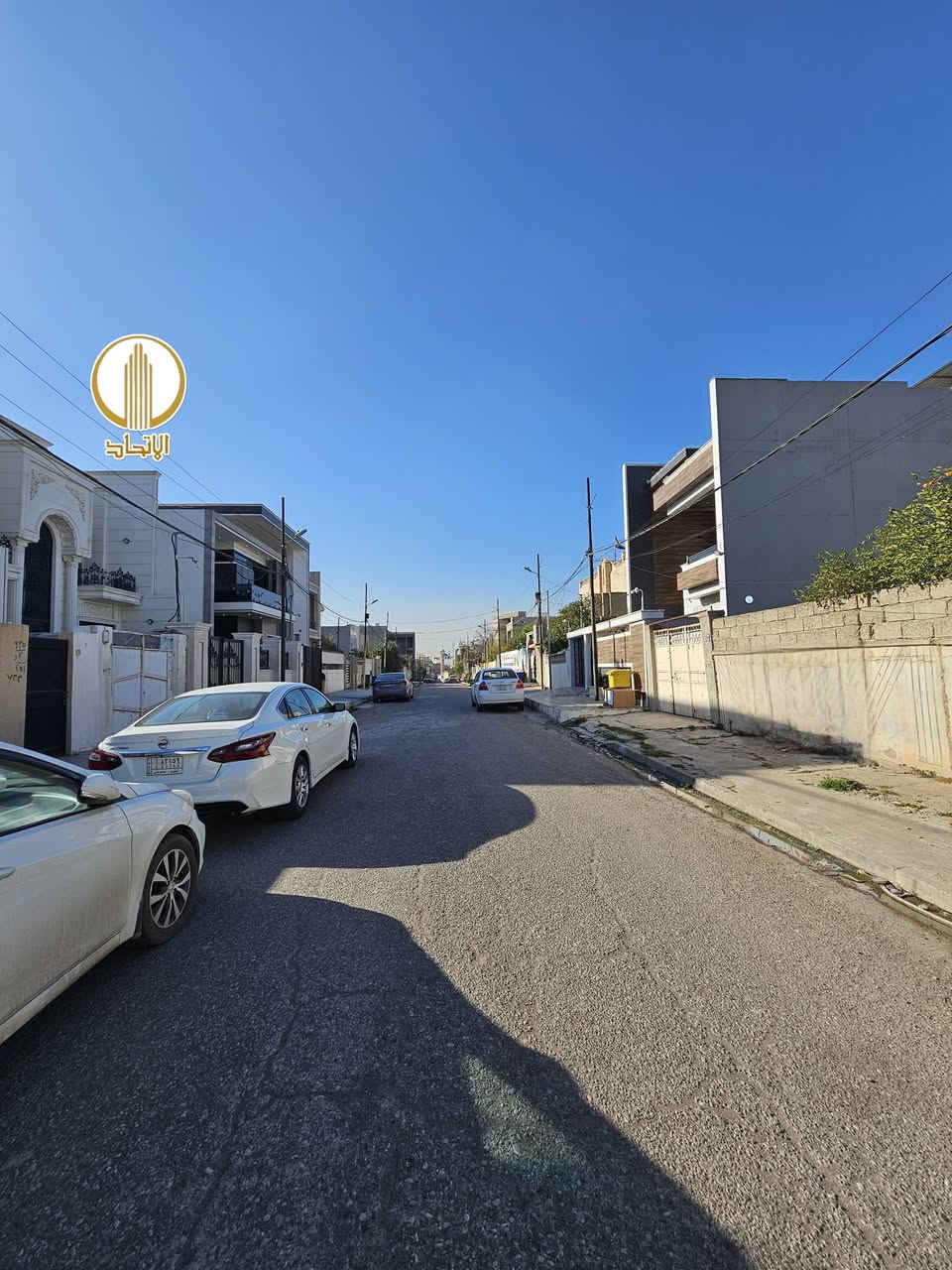 #مكتب_الاتحاد_لتجارة_العقارات_والمقاولات 
 🏛⭐️دار للبيـــــــــع ⭐️حي الزهور الاولى شارع ٦⭐️🏛
                 
⬅️️ مساحـة 600متر 🔥 بسعر مناسب 🔥

⬅️️الابعاد 20متر ❌️ 30متر

⬅️ الإتجاه قبلة

⬅️شارع تبليط ١٢متر

⬅️️سند طابو ملك صرف 

⬅️️بيع حسب الطلب 

⬅️️لمعرفة السعر اكتب ( السعر ) ويصلك مباشرة

تفاصيل اكثر يرجى مراجعة المكتب
_____________________________ 
         مكتب الاتحـــاد للعقار 
الفرع الاول : شارع المصارف الرئيسي 
الفرع الثاني: الصديق بداية سايدين البحرين 
           *********** 
                      🏛
           ***********
