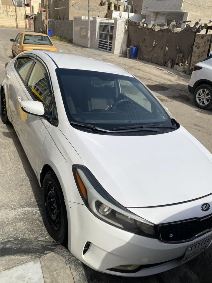 السلام عليكم حبايب سياره فورتي موديل ١٨ السياره جديده حادثه فقط بنيد نص فول شاشه كامره تحكم جهتين نضام ايكو اسبوت تخم جديد باتري جديد منضوم زنون عالي ناصي السياره خير من الله المشي ٨٦حقيقي رقم اربيل اتريد تحويل اتريد وكاله بس شركه مضمونه السعر )١٢٧( ‭٠٧٨٢ ١٩٥ ٨٩٣٦‬(
